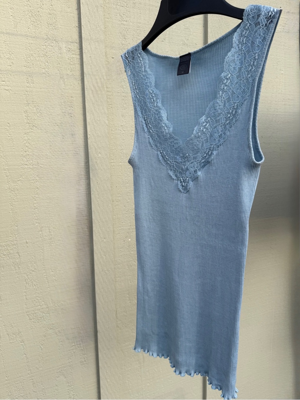 BANANA REPUBLIC CAMISOLE SILK COTTON V NECK CAMI SLEEVELESS TOP BLUE M 514199